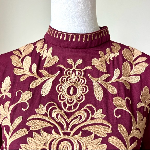 GIMMICKS Embroidered Bell Sleeve Mock Neck Boho Blouse—SZ. XS - Picture 6 of 17